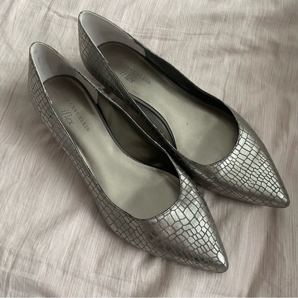 Anne Klein Kitten Heels - Size 9.5